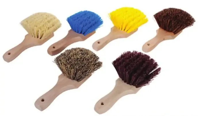 Next Day Delivery Magnolia Brush 37 Short Handle Union Fender Wash Brush
