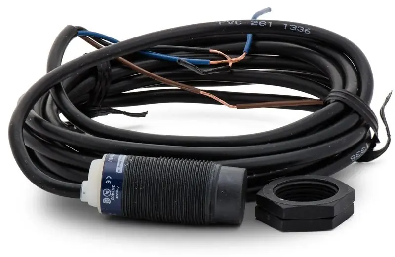 Telemecanique XS4P18AB120 Proximity Sensor Affordable