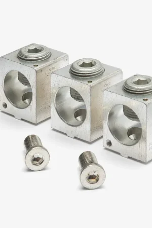 Markdown Schneider Electric AL400L61K3 Lug Kit